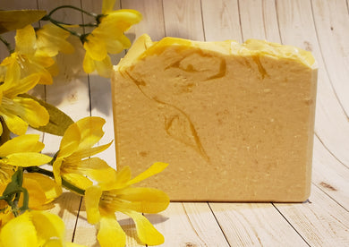 Honeysuckle Gardenia Goat Milk Soap